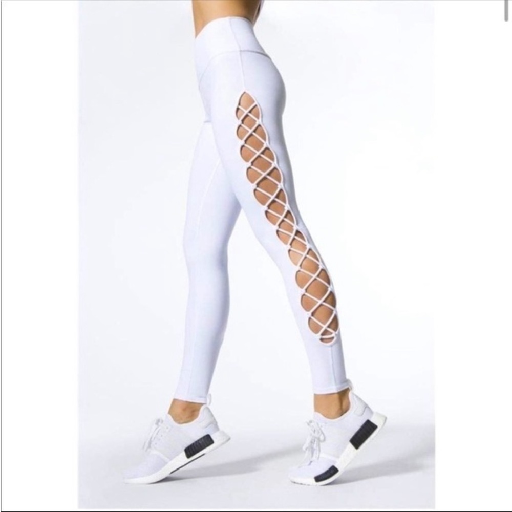 New Alo Yoga interlace leggings